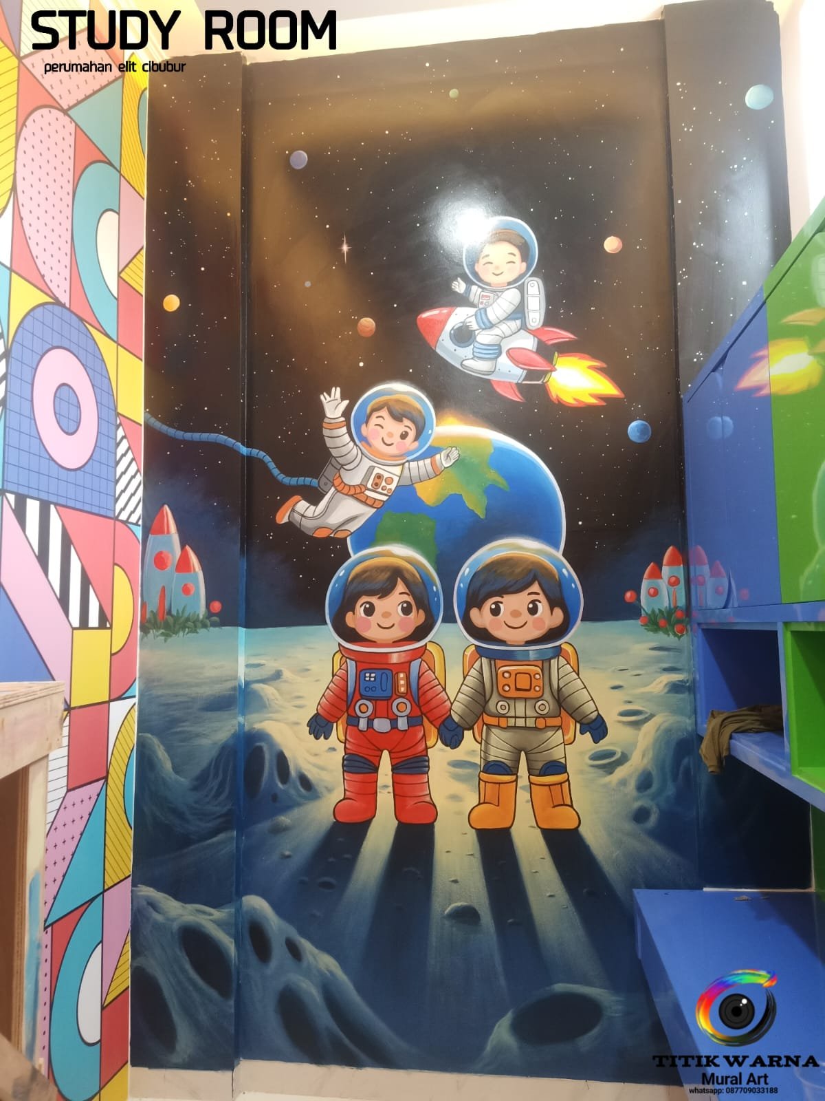 Astronaut Space Study Room